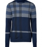 Iconic and equally sophisticated, Burberry Londons oversized check pullover is a sleek choice for dressing up or down - Round neckline, long sleeves, fine ribbed trim - Slim fit - Wear with modern tailored trousers and sleek lace-ups