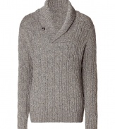 Casual pullover from American casual label Vince - From a pleasant wool-nylon blend - Cool chunky knit, elegant taupe - Modern slim fit with long sleeves - Wide cuffs at the ends of the sleeves and at the waist - Open shawl collar - Very versatile - Perfect with jeans or light pants