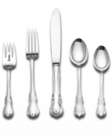 Delicate curling leaves and elegant scrolls trim this gleaming sterling silver flatware set from Towle. A true classic, the French Provincial pattern adds a regal touch to traditional dinners.