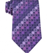 A cool palette gives this tie from Kenneth Cole Reaction just the right vibe.