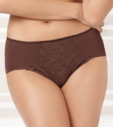 Lace and bows keep this boyleg brief by Wacoal charmingly feminine. Style #843136