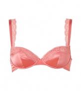 With a lovely vintage aesthetic, this Stella McCartney lace-trimmed bra adds romantic style to any look - Slightly padded half-cups for enhancing d?colletage, wide adjustable straps, lace trim, back hook and eye closure - Perfect under virtually any outfit or paired with matching panties for stylish lounging