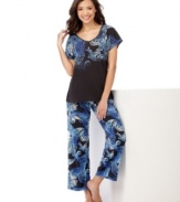 Perfect for slumber or those lazy Saturdays. Style&co's pajamas set features a stylish v-neck and comfy crop pants.