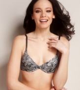 Slight lift that will stay out of site. Maidenform's Charmed scoopneck t-shirt bra features supportive underwire contour cups and two-toned straps. Style #C0130