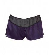 Stylish tap pants in fine violet silk and black silk chiffon - Wonderfully comfortable and pleasant on the skin, thanks to the stretch content - Fits somewhat loosely, with small side slits - Stylish, sexy, seductive - Fits under (almost) all outfits