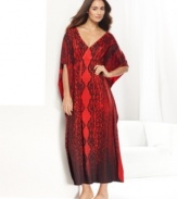 One World's Maxi caftan is loose, flowy, and fancy. With an elegant lace print and an easy v-neck, this floor-length style is nothing but comfortable.