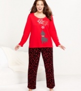 Let it snow. These plus size pajamas by HUE feature a cute dog and snowflakes on the top and polka dot fleece pants.