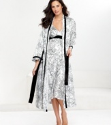 Velour trim on Morgan Taylor's robe give this style an interesting contrast and really complements the beautiful print.