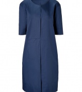 Work an edge of minimalist chic into your workweek essentials with Jil Sanders ultramarine modern tailored shift - Round neckline, elbow-length sleeves, side slit pockets - Loosely draped fit - Wear with flats and a sleek leather tote