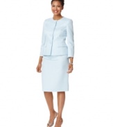 Le Suit's latest petite skirt suit turns on the charm with a subtle jacquard pattern and flattering fit.