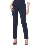 Jones New York Signature makes these petite pants extra stylish with polished button details and a chic silhouette.