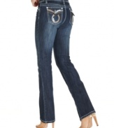 For a classic denim style in a flattering fit, check out this look from Earl Jeans! In a dark wash with a bootcut leg, these petite jeans pair perfectly with tees and sweaters alike!