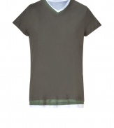 Stylish t-shirt in fine, pure tri-color cotton - On-trend layered look in classically cool shades of green and white - Ultra-soft, summer weight material - V-neck and short sleeves - Slim, straight cut - A modern twist on a venerable wardrobe basic - Wear solo or beneath a blazer or cardigan and pair with jeans, khakis and shorts