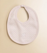 This quilted bib with rocking horse embroidery is the sweetest way to keep baby looking cute and clean.Snaps at back of neckPima cottonMachine washImported