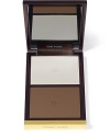 From Tom Ford's point of view, the first step to beauty is understanding the architecture of your face and bringing balance and symmetry to your features. This duet of highlighting and shading creams is designed to make sculpting and contouring the face remarkably simple. The super sheer, light shade can be used to draw light onto the skin to brighten and lift the face. The dark shade defines and contours bones while staying invisible to the naked eye.