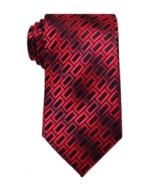 In an easy-care fabrication, this tie from John Ashford instantly simplifies your morning routine.