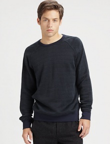 Unquestionably a new classic from T by Alexander Wang, thanks to timeless tailoring and a laid-back fit.CrewneckRaglan sleevesBanded cuffs and hemPull-on style54% rayon/35% cotton/11% polyesterHand washImported