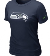 Team player. Show support for your favorite football team in this Seattle Seahawks NFL t-shirt from Nike.