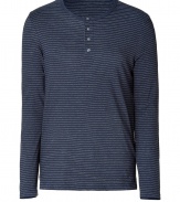 Stylish long sleeve shirt in fine dark blue cotton - Wonderfully soft and comfortable to wear - Fashionable stripes (navy/grey) - Classic slim cut in a henley style with a short button placket - Cool, trendy basic you can wear as a layering piece and also as a soloist - Wear with jeans and a cardigan or chinos and sneakers