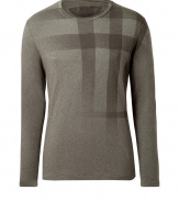 With an abstract check print, this versatile long tee from Burberry Brit will fit perfectly with your go-to wardrobe staples - Crew neck, long sleeves, slim fit, front print - Wear with straight leg jeans or chinos, a parka, and boots