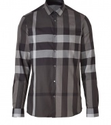 Work an iconic edge into your contemporary separates with Burberry Londons sharp cotton check shirt, finished with a French placket for a flawless look - Small cutaway collar, long sleeves, buttoned cuffs, button-down front - Modern slim cut - Wear with everything from pullovers and jeans to slim tailored suits