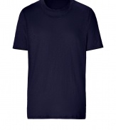 Stylish T-shirt made of fine cotton - In classic navy blue - The shirt is cut straight, beautifully slim and comfortably long - It has classic short sleeves and, as a cool detail, a double crew neck - Typical everyday basic for leisure, so very versatile - Wear either solo or under a pullover, jacket, cardigan, parka