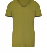 Stylish t-shirt in fine, pure olive cotton - Soft yet ultra-durable material - Wide v-neck and short sleeves - Relaxed silhouette is long and lean - A versatile basic ideal for layering or wearing solo - Wear beneath a pullover or blazer and pair with chinos, jeans, Bermudas or linen trousers