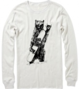 Hang 10 in this un-bear-ably charming long sleeve t-shirt by Quiksilver.