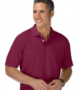 Nothing adds the perfect amount of refined style to a casual look like this classic Club Room polo.