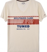 Vintage cool comes easy with this v-neck t-shirt from Tommy Hilfiger.