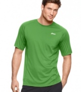 Get back in the game with the top-notch performance capabilities of this tee from Asics. (Clearance)