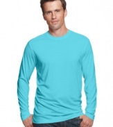 Take your t-shirt style down a notch with this long-sleeved shirt from Tommy Bahama.