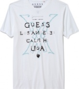 Whether on its own or under a blazer, this Guess t-shirt ups the ante on your casual style.