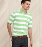 The stripes on this polo shirt from Tommy Hilfiger will ensure that your look is in line with classic summer style.