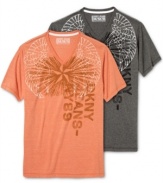 Burst out of the basics box with this modern, split v-neck graphic t-shirt from DKNY Jeans.