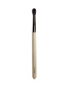 A long, tapered brush, similar to a paintbrush, designed for precise eye shade application along the contour of the eye. Made of luxuriously soft squirrel hair.