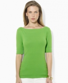 Lauren Ralph Lauren's chic petite boat neckline infuses the classic cotton jersey tee with breezy, relaxed style