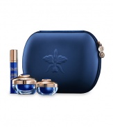 A modern, compact and elegant travel container with a deluxe sample of the Orchidée Impériale crème, eye and lip plus the Longevity Concentrate. A perfect travel kit for keeping skin moisturized and radiant, experiencing the Orchidée Impériale trilogy.