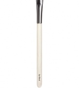 A short, tapered brush designed for blending eye shades. Made of luxuriously soft pony hair. Made in USA.