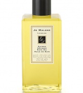 Jo Malone's first fragrance blends sandalwood and cedarwood with nutmeg and ginger for an unexpected, warm, woody scent. Nutmeg & Ginger Bath Oil gently fragrances and moisturzes skin. 8.5 oz. 