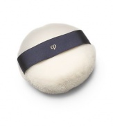 This luxuriously soft puff is perfect to apply Translucent Loose Powder for a flawless finish.The Importance of Face to Face ConsultationLearn More about Cle de Peau BeauteLocate Your Nearest Cle de Peau Beaute Counter