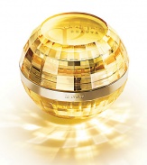 Celebrate the 30th anniversary of Cle de Peau Beaute's iconic hero product, La Creme, with this limited edition design inspired by the radiance of rare colored diamonds to express Cle de Peau Beaute's Radiance of Joy. Yellow shade Radiance. An exceptional, luxurious, high-performance nighttime cream serum that brings unparalleled age-defying benefits to the complexion for flawless, radiant, more youthful skin overnight. 