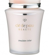 An emulsion for normal to dry skin that diminishes the appearance of dull skin by gently exfoliating old surface cells. Improves the skin's texture and promotes radiance while providing moisture. Use morning and evening after cleansing and balancing the skin. Follow with moisturizer. 1.7 oz.The Importance of Face to Face ConsultationLearn More about Cle de Peau BeauteLocate Your Nearest Cle de Peau Beaute Counter