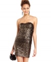 Watch the ball drop in Sugar & Spice's strapless, sweetheart-style party dress! A body of glimmering sequins makes this number ideal for a fanciful night.