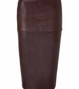 Luxurious skirt made ​.​.of fine, brown lamb leather - New tube shape, narrow and knee length - With a stylish fold-over - A figure knockout, you have never worn a skirt that molds such curves and makes you look so totally lean at the same time - In the office with a blazer and blouse, in the evening with a tunic and sandals