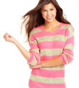 Snuggle up in Eyeshadow's long sleeve sweater! Sports thick stripes and the classic winter style you love.