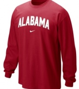 Be a part of the team in this Nike Alabama Crimson Tide NCAA shirt.