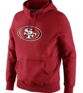 Shout out to your favorite NFL football team with this comfortable San Francisco 49ers hoodie from Nike.