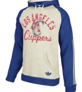 Keep warm as you cheer and rant for the LA Clippers in this pullover hoodie by adidas.