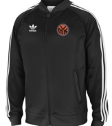 We are the New York Knicks! Look the part of superfan with this replica warm-up Knicks track jacket from adidas.